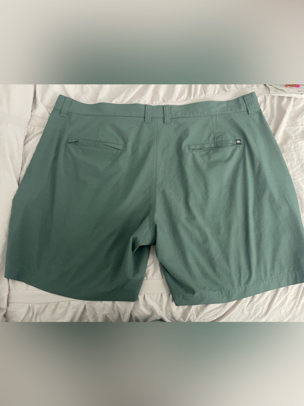 Travis Mathew Wanderlust Shorts Green Flat Front Men's Shorts Size 40 - Picture 5 of 6